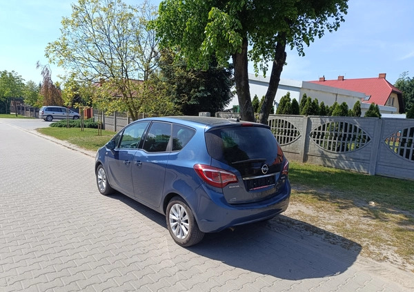 Opel Meriva cena 36900 przebieg: 96000, rok produkcji 2016 z Śrem małe 191